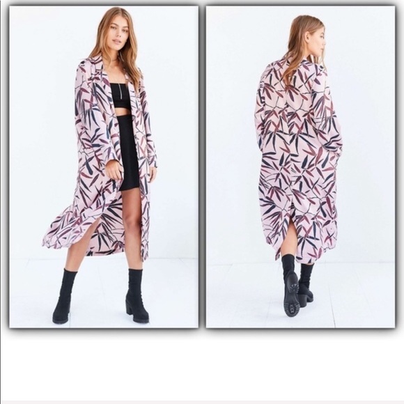 Urban Outfitters Kimchi Blue Marianne Printed Longline Kimono Jacket size M/L - Picture 2 of 4